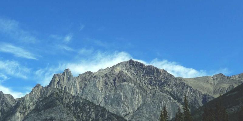 手游时代，玩家社区如何重塑游戏资讯生态？